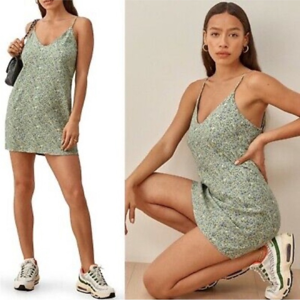 Reformation Chandler Floral Mini Dress Small
Green Blue Sage Sexy Short Bow 2 4 - Picture 4 of 17